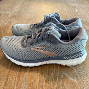 BROOKS “Adrenaline GTS 20” Women’s Running Walking Shoes Size 8